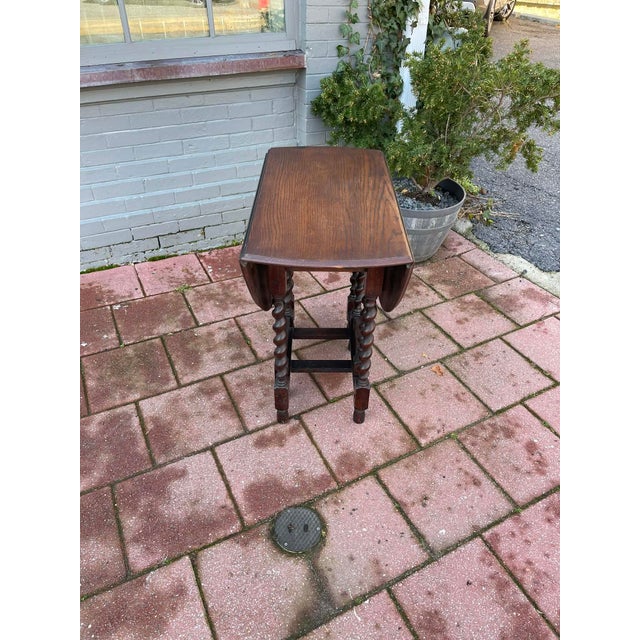Brown Antique English Table Drop Leaf Gateleg Barley Twist Oak Oval C. 1920-30s For Sale - Image 8 of 8
