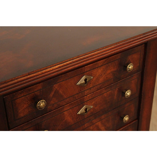 Henredon Sheraton Style Mahogany Drop End Table For Sale - Image 10 of 12
