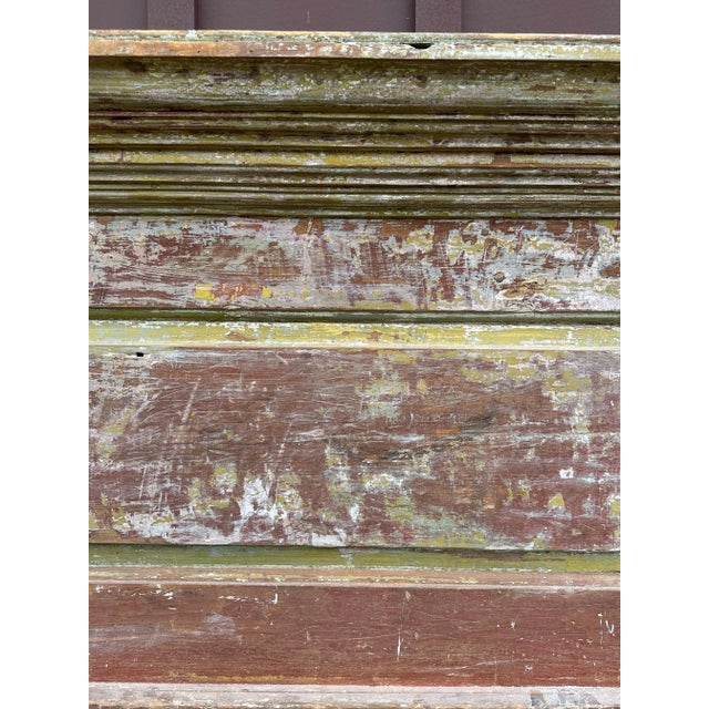 Late 18th Century American Pine Mantel For Sale - Image 9 of 17