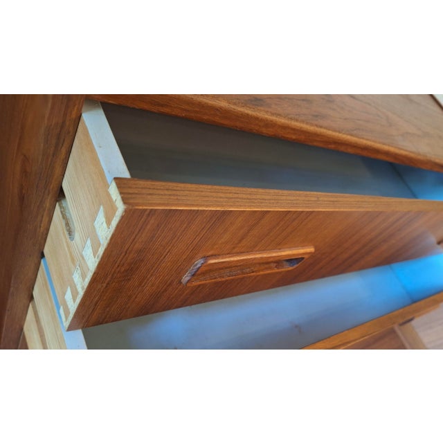 Danish Teak Chest of Drawers from Borge Dam, 1960s For Sale - Image 6 of 9
