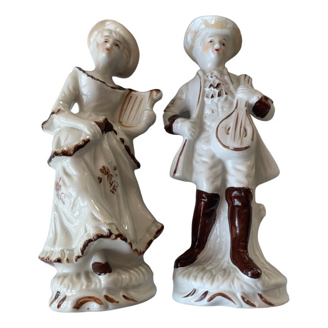 Ceramic Figurines, Set of 2 For Sale