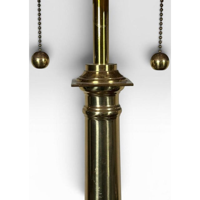 Pair of Vintage Neoclassical Black Brass and Marble Pedestal Table Lamps Attributed to Stiffel For Sale In Portland, ME - Image 6 of 15