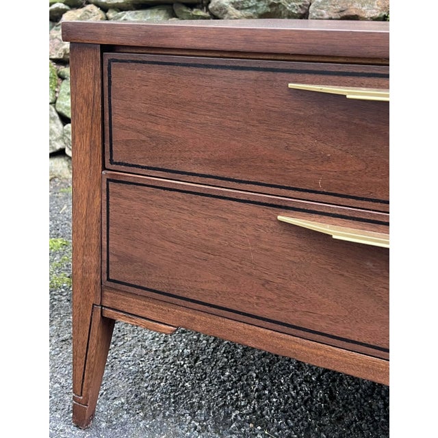 Newly Refinished Oversized Mid Century Two Drawer Side Tables/Nightstands - a Pair For Sale In New York - Image 6 of 13