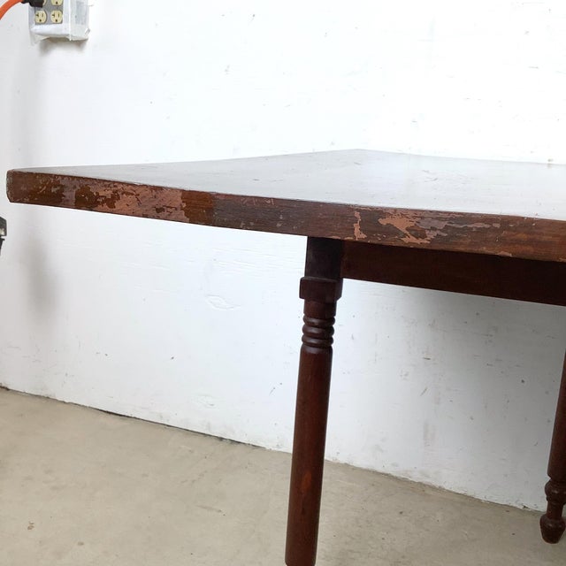 American Empire-Style Walnut Drop-Leaf Gate-Leg Table With Single Drawer For Sale - Image 15 of 17
