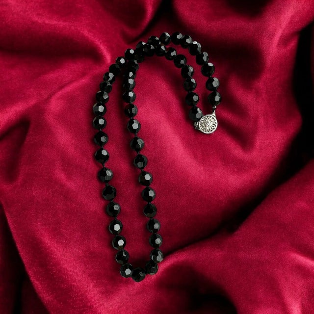 Late 20th Century Vintage Black Faceted Glass Beaded Necklace For Sale - Image 5 of 9