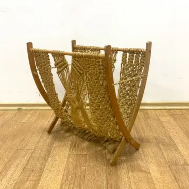 Mid-Century Modern Mid-Century Modern Macramé Magazine Rack from Úluv, 1960s For Sale - Image 3 of 7