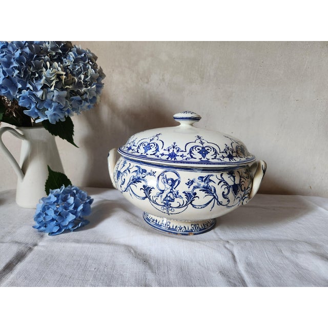 19th Century French Earthenware Tea Tureen from Jules Vieillard Moustiers For Sale - Image 16 of 17