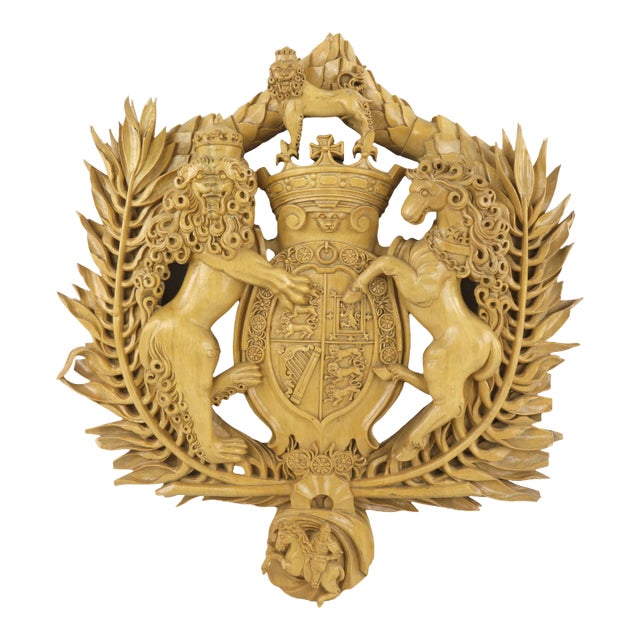 English Georgian Style (18th/19th Century) Wall Shield Carving Depicting a Unicorn and Lion With Family Crests. For Sale