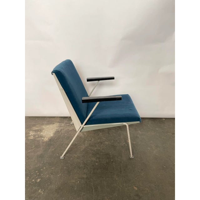 Blue Oase Lounge Chair by Wim Rietveld for Ahrend de Cirkel, 1958 For Sale - Image 13 of 14