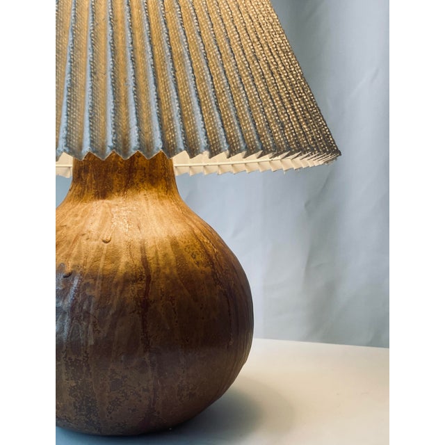 Plissé Table Lamps, 1970s, Set of 2 For Sale - Image 9 of 18