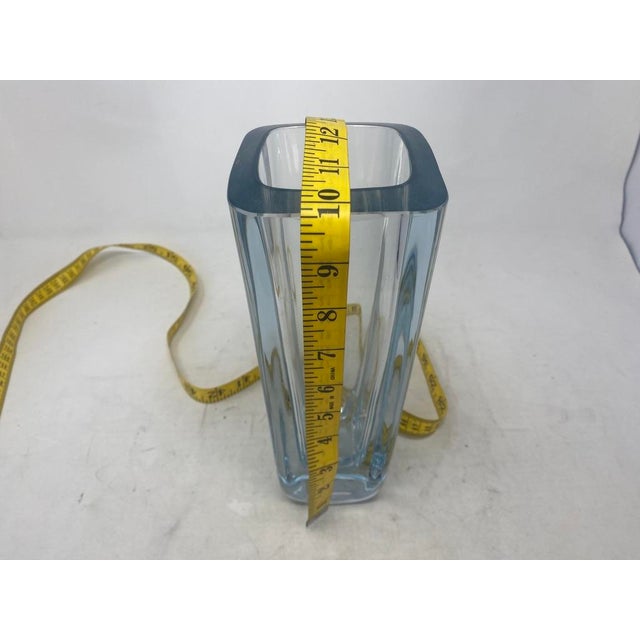 Mid-Century Modern 1960s 10.5" Strömbergshyttan Swedish Art Glass "Sommerso" Vase, Model 1031 For Sale - Image 3 of 10