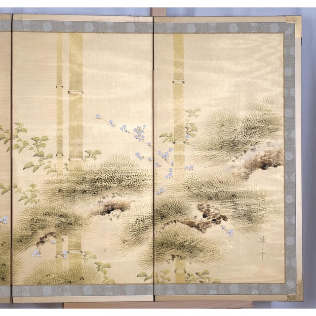 1950s Japanese Byobu "Bird in a Bamboo Forest" Hand Painted and Hand Signed 4-Panel Silk Folding Screen Excellent Front and Very Good + Back Panels For Sale In San Diego - Image 6 of 11