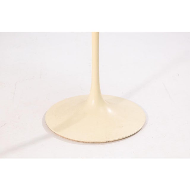 1950s Eero Saarinen for Knoll Tulip Side Table, 20” Top, C. 1950s Mid-Century Modern For Sale - Image 5 of 7