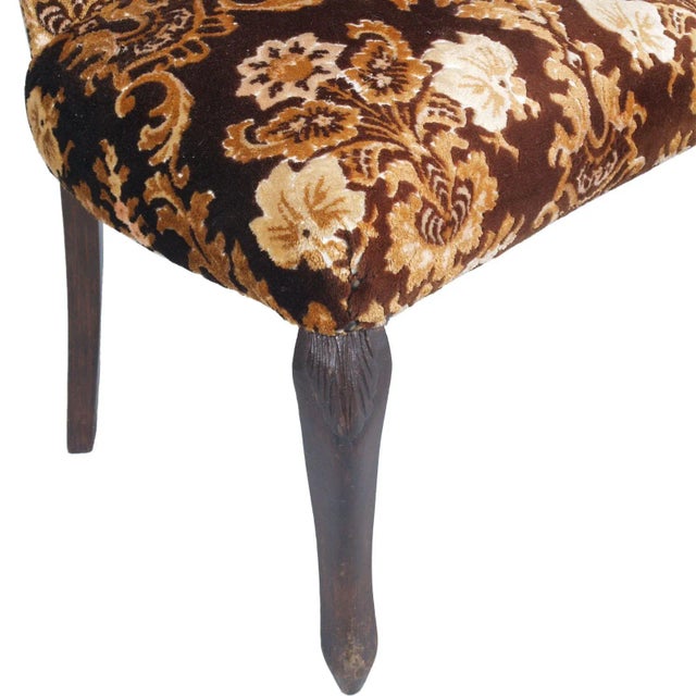 Antique Damask Velvet Armchairs and Ottoman Set, Set of 3 For Sale - Image 14 of 16