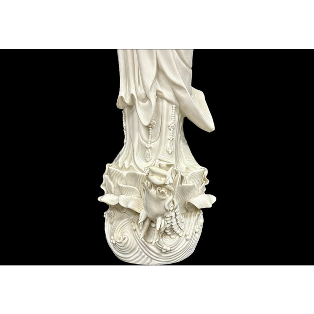 Ceramic Chinese Blanc-De-Chine Porcelain Figure of Guanyin For Sale - Image 7 of 11
