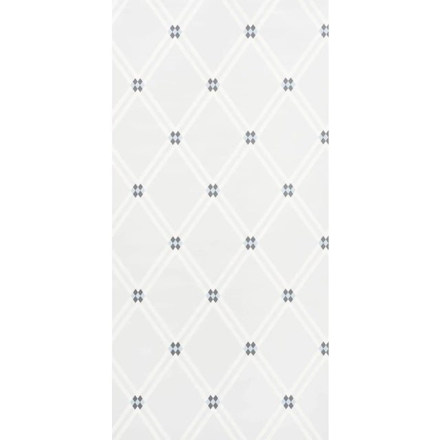 This listing is for a wallpaper sample only. If you'd like to purchase this wallpaper, please click here:...