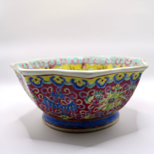 Ceramic Antique Chinese Famille Rose Ruby Graviata Octagonal Dragon & Phoenix Bowl, Late Qing/Republic Era For Sale - Image 7 of 12