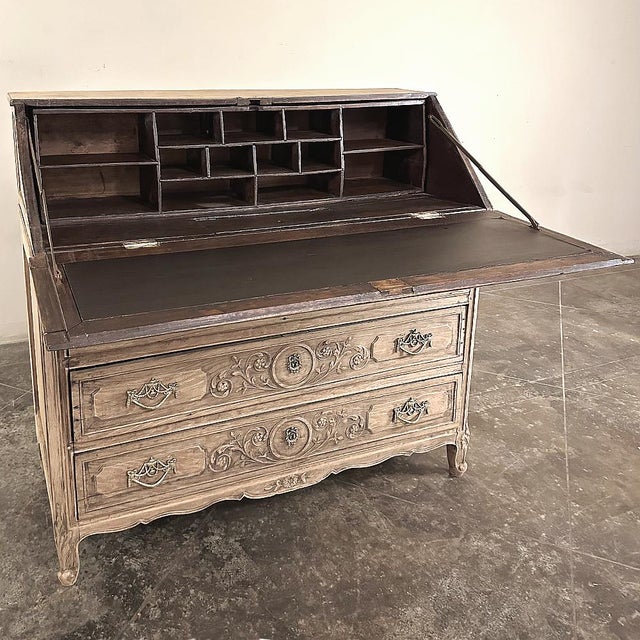 18th Century Country French Louis XVI Transitional Stripped Secretary Desk For Sale In Baton Rouge - Image 6 of 18