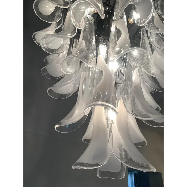 Sella Chandelier in Murano Glass from Simoeng For Sale - Image 4 of 5