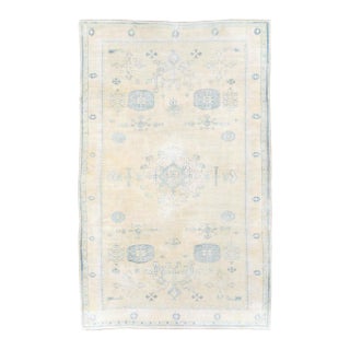 Galerie Shabab Collection Mid-20th Century Indian Cotton Agra Carpet For Sale