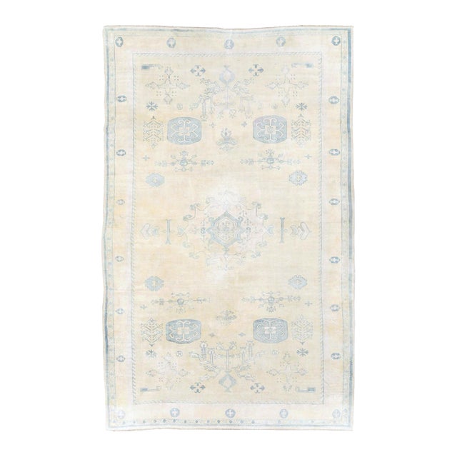 Galerie Shabab Collection Mid-20th Century Indian Cotton Agra Carpet For Sale