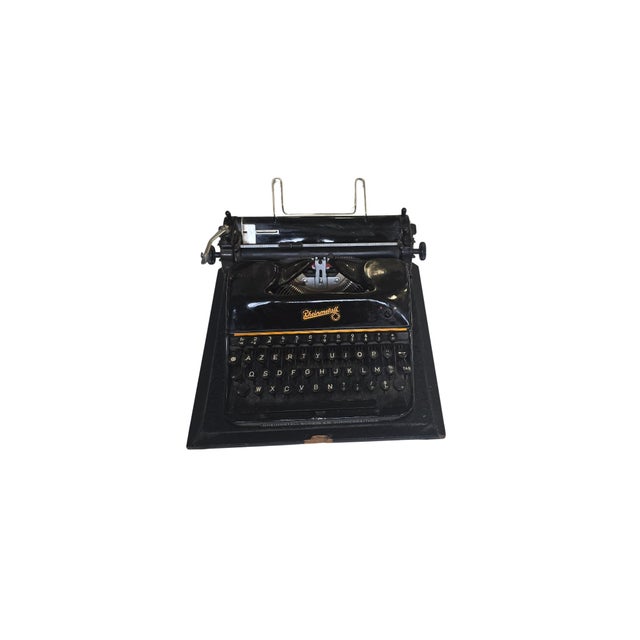 If you're looking for a piece that combines the mechanical charm of 1940s and 1950s Germany with a timeless aesthetic,...