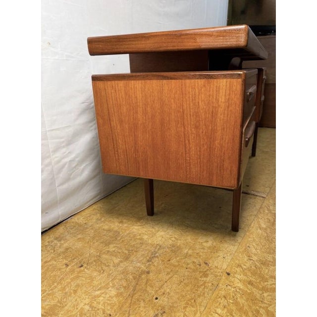 Mid-Century Teak Fresco Desk by Victor Wilkins for G-Plan, 1960s For Sale - Image 10 of 12