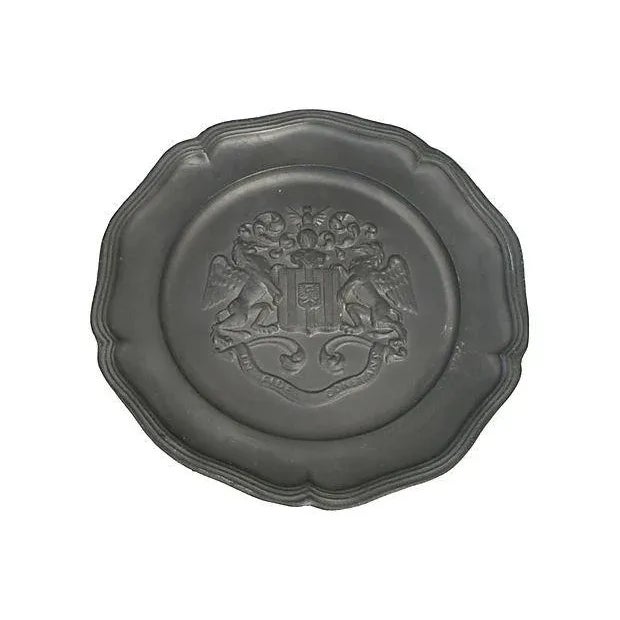 English English Crested Pewter Plate For Sale - Image 3 of 5