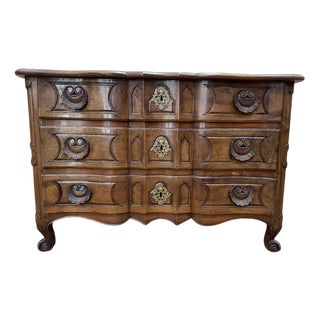 Louis XV Chest of Drawers in Walnut with Carved Shell Handles For Sale