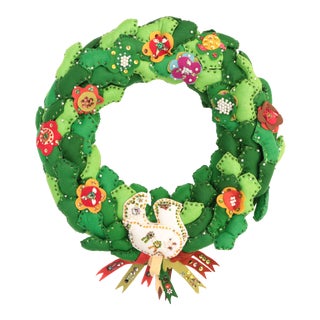 1970s Americana Felt Christmas Wreath For Sale