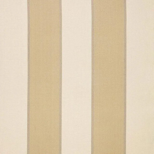 A drapery-weight fabric with the look and hand of fine silk but made of hardwearing polyester. It's both handsome and...