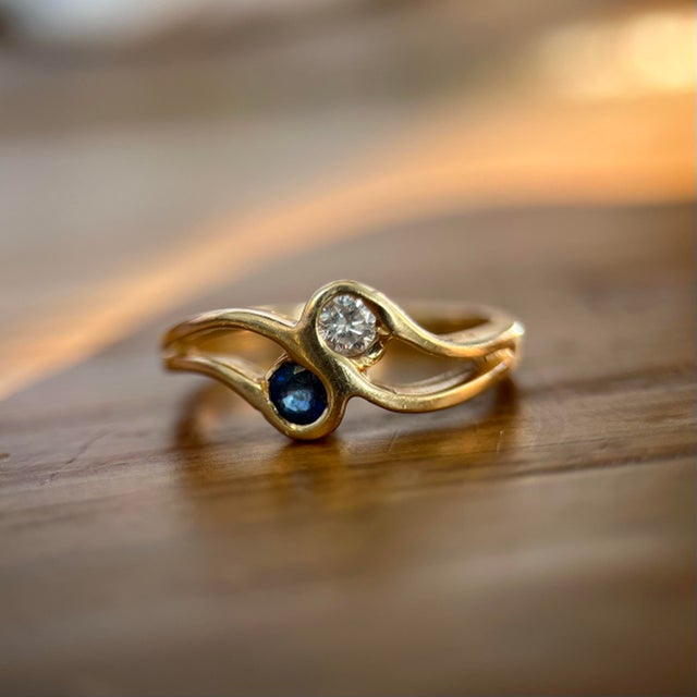 A beautifully symbolic mid-century Toi et Moi (“You and Me”) ring, handcrafted in solid 14K yellow gold and dating to the...