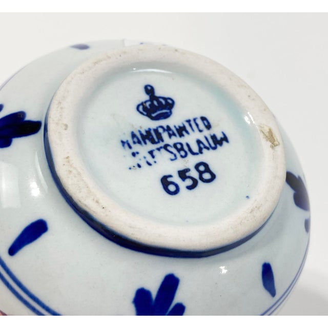 Early 20th Century Vintage Hand-Painted Delft Ceramic Bud Vase For Sale - Image 5 of 5