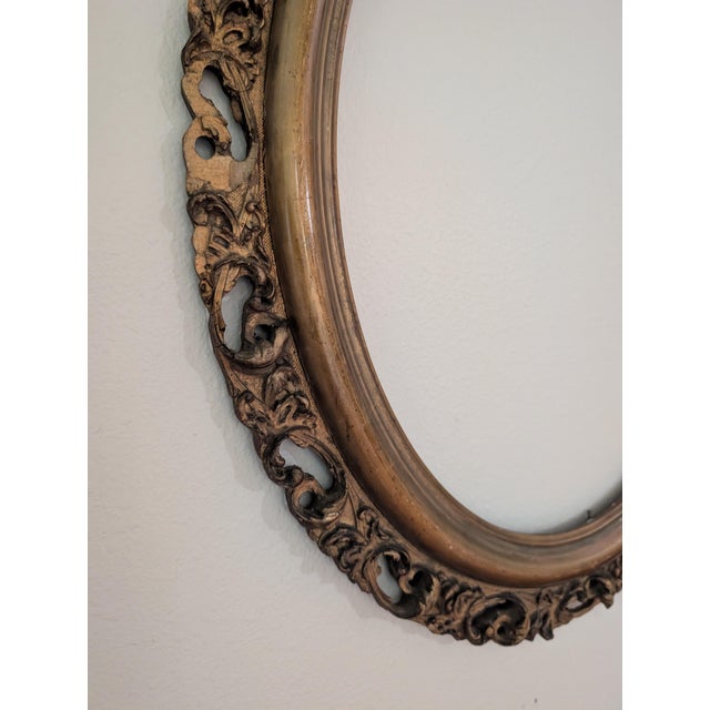 Victorian Late 19th Century Victorian Style Oval Wooden Frame For Sale - Image 3 of 10