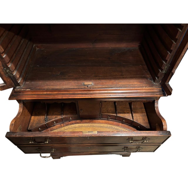 Traditional Antique Georgian Style Secretary Bookcase With Glazed Cabinet & Fitted Interior For Sale - Image 3 of 4