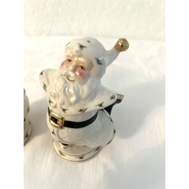 Vintage Black & White Holiday Santa Salt & Pepper Shakers, a Pair For Sale - Image 4 of 5