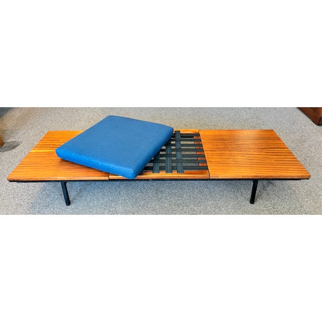 Wood Mid Century Modern Modular Teak Platform Bench Seating, Uk Import c.1960 For Sale - Image 7 of 10