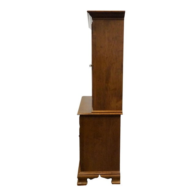 Ethan Allen Heirloom Nutmeg Maple 44" Buffet W. China Cabinet 10-6037 / 10-6038 For Sale - Image 11 of 15