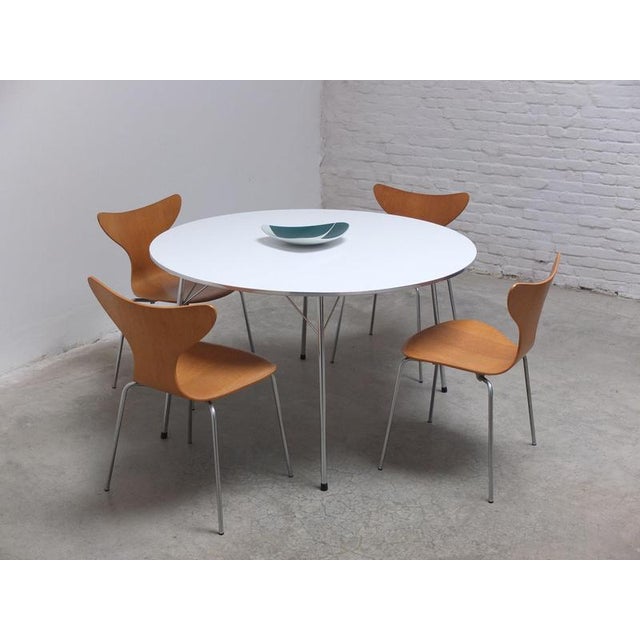 3600 Round Table by Arne Jacobsen for Fritz Hansen, 1978 For Sale - Image 13 of 15