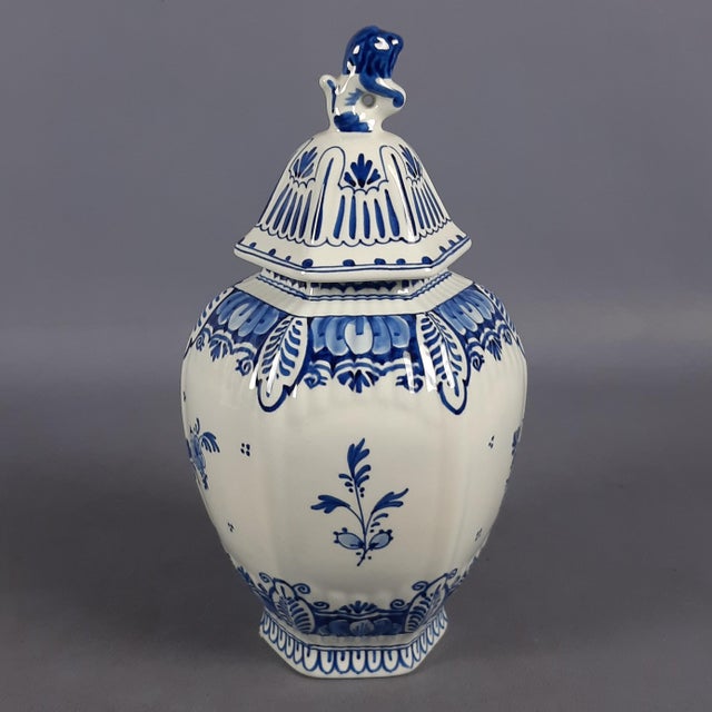 Vintage Porcelain Potiche Vase with Blue Lion Lid from Royal Delft For Sale - Image 3 of 12