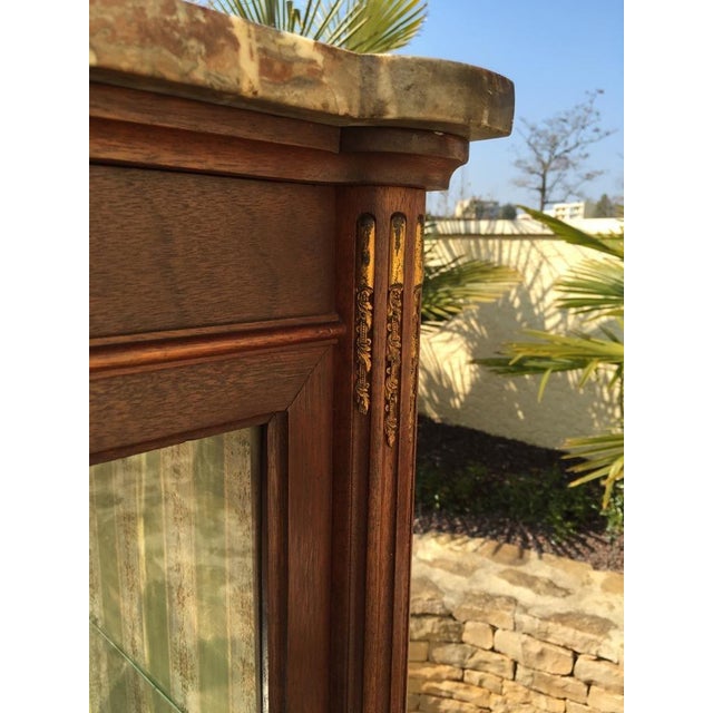 Louis Xvi Style Mahogany & Golden Bronze Showcase For Sale - Image 10 of 12