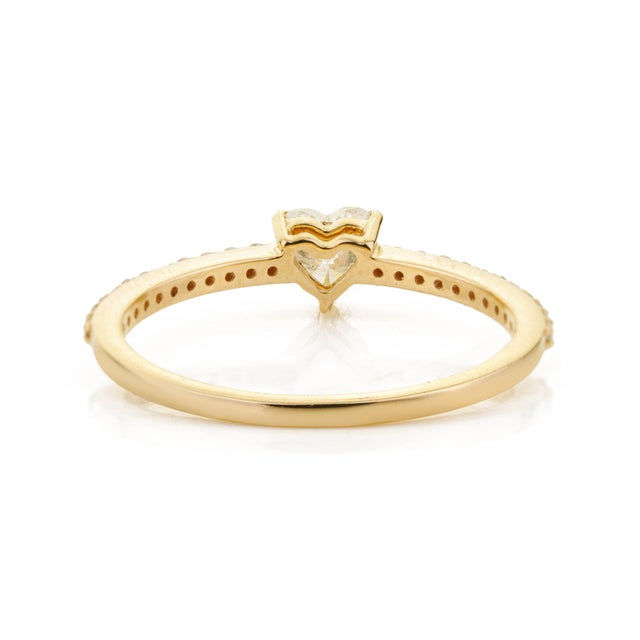 Minimalist Heart Cut Diamond Pave Solitaire Ring With Size 7 in 14k Yellow Gold For Sale - Image 9 of 15