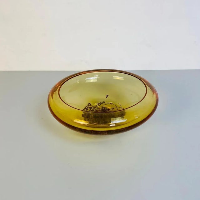 Mid-Century Italian Modern Yellow Murano Glass Bowl, 1970s For Sale - Image 6 of 10