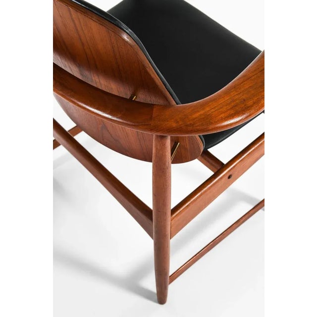 Set of Armchairs Produced by Arne Hovmand-Olsen for Onsild Møbelfabrik, 1960s For Sale - Image 6 of 10