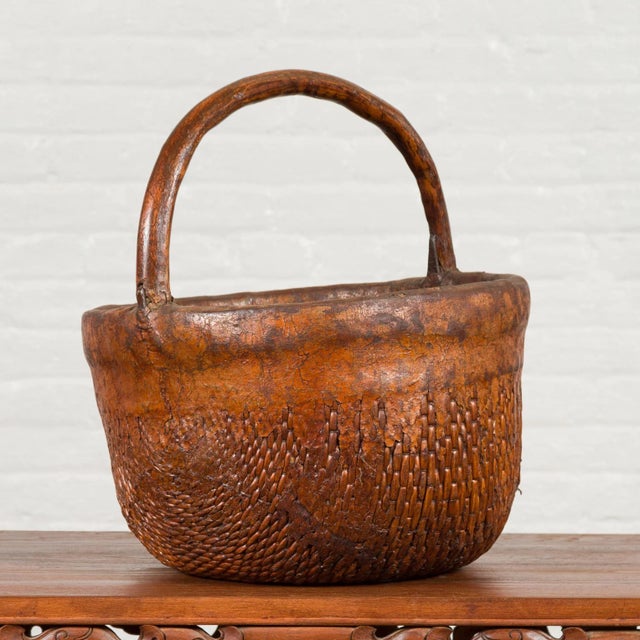 Antique Chinese Round Carrying Basket with Intricate Woven Rattan Design For Sale In New York - Image 6 of 13