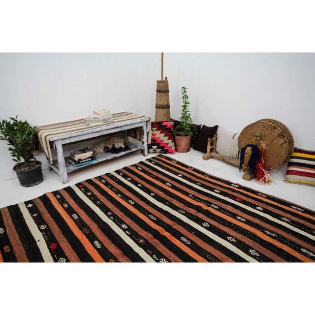 Striped Vintage Turkish Kilim Rug- 7′7″ × 10′ For Sale In Los Angeles - Image 6 of 7