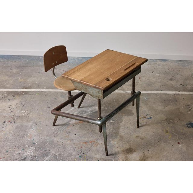 No. 800 Single-Seat School Desk by Jean Prouvé, 1952 For Sale - Image 6 of 12