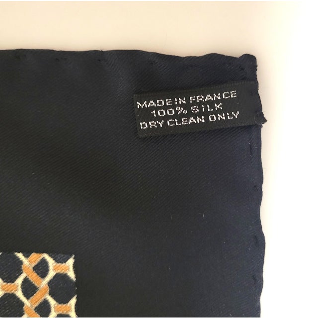 Hermès Hermès Neck or Handbag Scarf, or Pocket Square – Timeless Luxury in Silk For Sale - Image 4 of 6