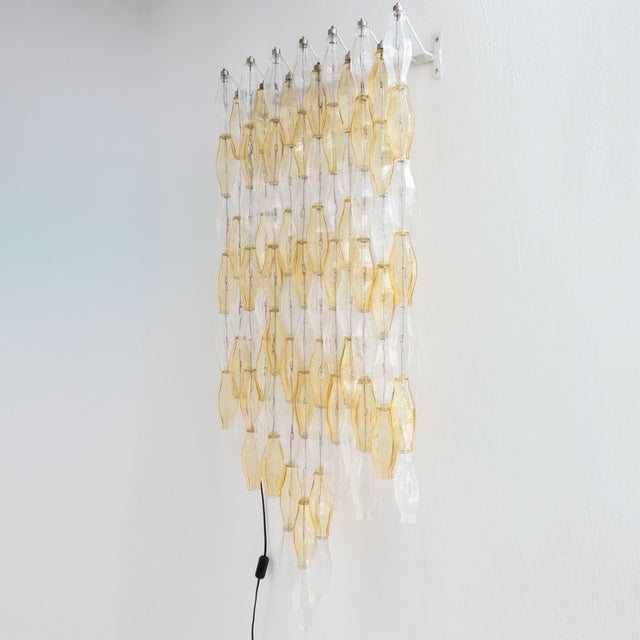 Large Poliedri Murano Glass Wall Lamp, 1950s, in Good conditions. Designed 1950 to 1959 European Plug (up to 250V).The...