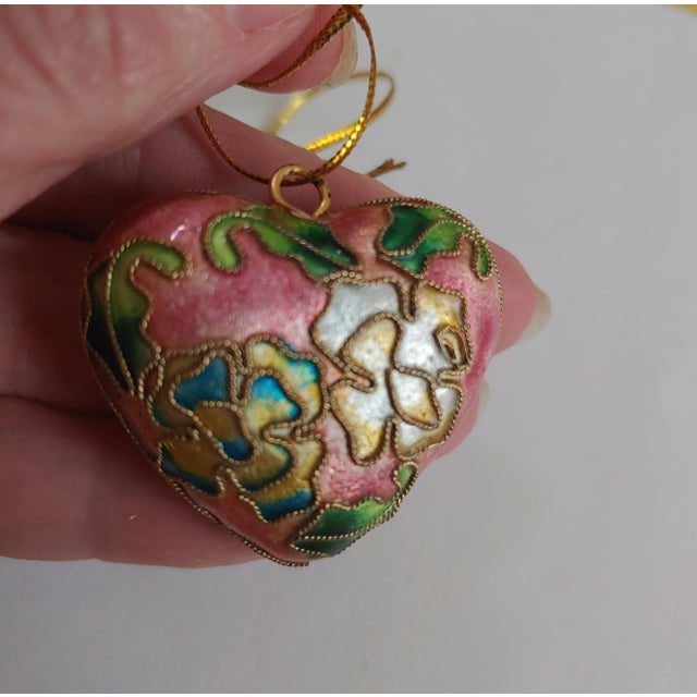 Late 20th Century Vintage Chinese Cloissone Heart Pendant Ornaments- Set of 6 For Sale - Image 5 of 9